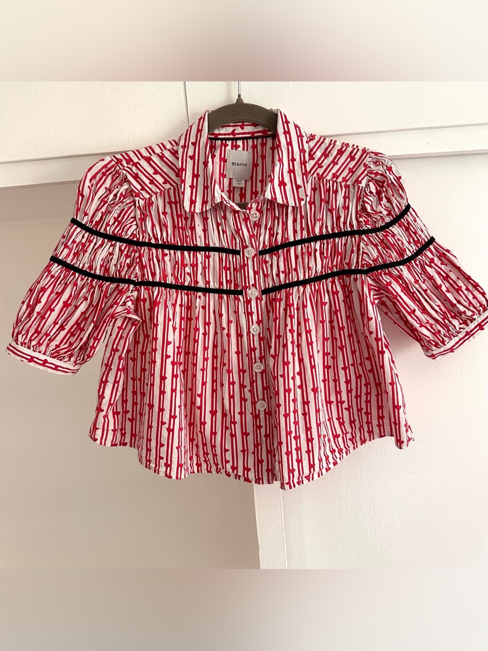 Anthropologie Maeve The Leandra Shirred Yoke Blouse - Red Hearts & Stripes